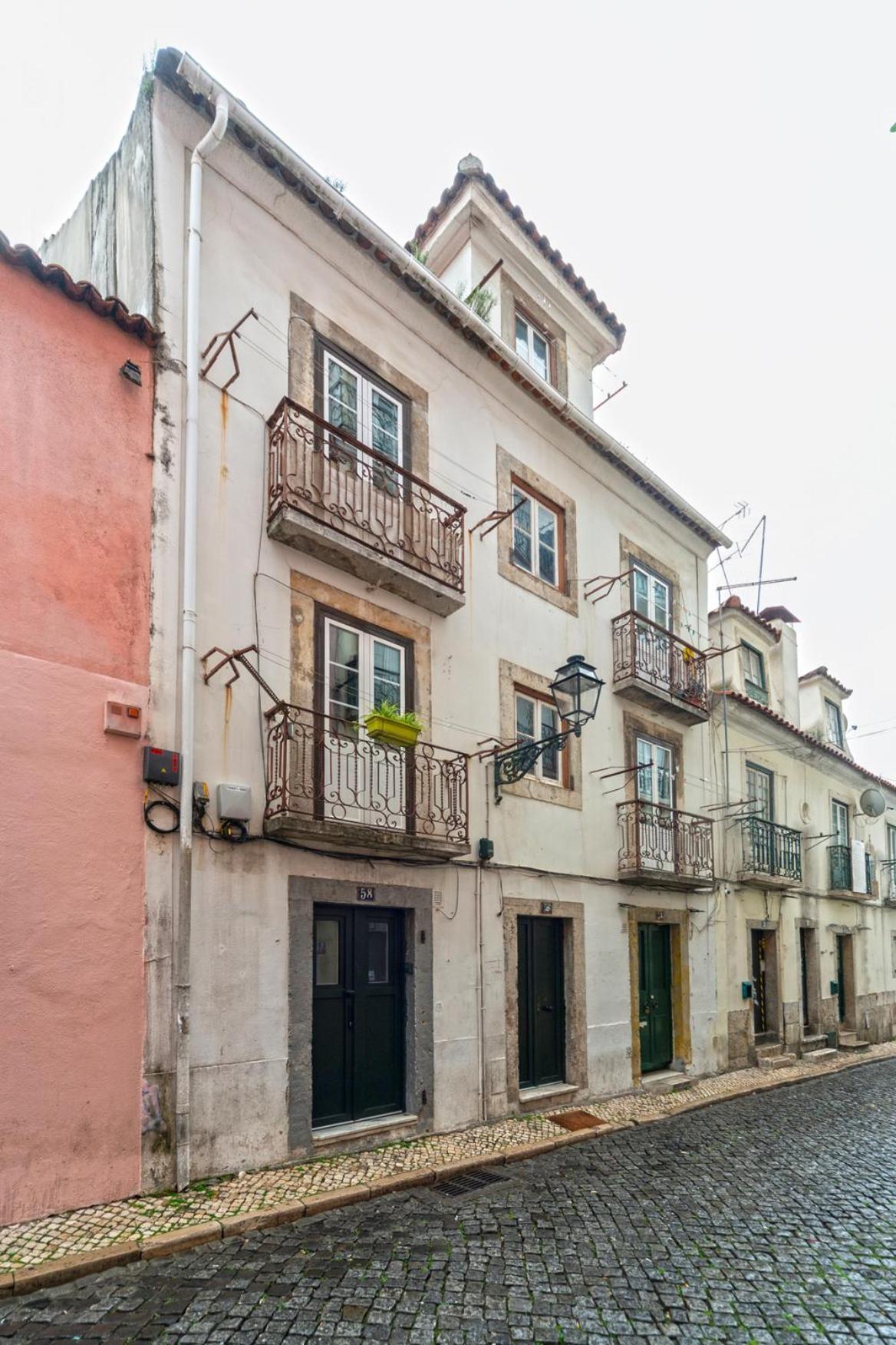 Apartment In Bairro Alto 3 - Lisbon Charm Exteriör bild